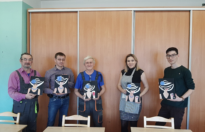 Поздравляем наших мужчин!