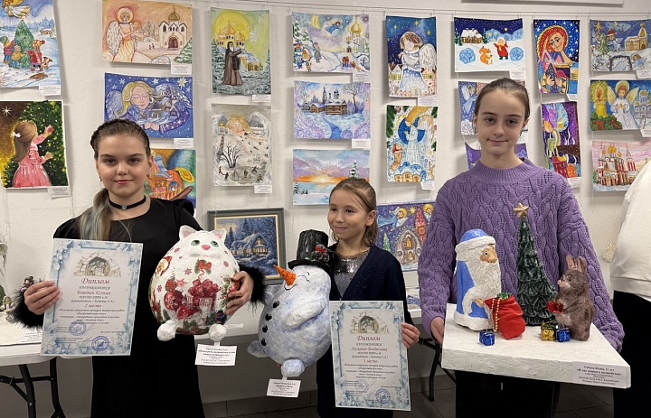 НАШИ «РОЖДЕСТВЕНСКИЕ ОГНИ» ЗАЖГЛИСЬ ЯРЧЕ ВСЕХ!